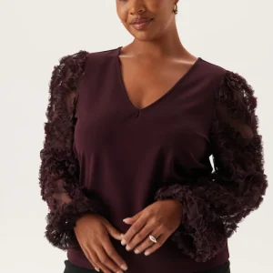 3D Floral Sleeve V-neck Top